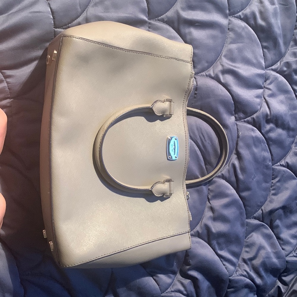 tan micheal kors purse